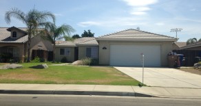 $1495 – 3630 Azure Dr., Bakersfield, CA 93312 rented northwest home