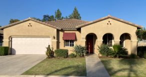 $2895 – 5003 Pelican Hill Dr., Bakersfield, CA 93312 Northwest Gated Home On the Golf Course HAS BEEN RENTED!!