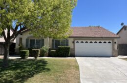 $2400 – 12303 Zion Ct., Bakersfield, CA 93312 Northwest Home with SOLAR COMING SOON For RENT!!