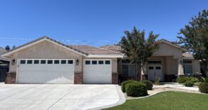 $2995 – 15352 Screaming Eagle Ave., Bakersfield, CA 93314 Northwest Home with SOLAR Has Been RENTED!!