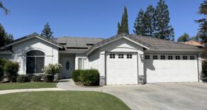 $2795-10504 Loughton Ave. Bakersfield, CA 93311 Southwest Home With Pool & Solar For RENT!!