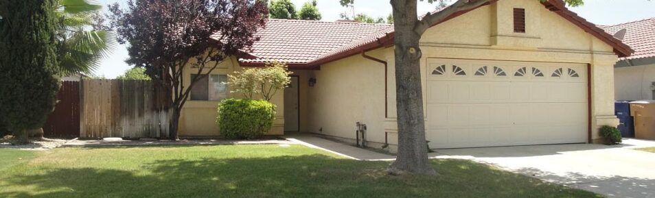 $1995 – 4509 Mattnick Dr., Bakersfield, CA 93313 Southwest Home COMING SOON For Rent!