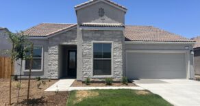 $2600 – 7319 Olive Wood Dr., Bakersfield, CA 93313 Southwest Home with SOLAR For RENT!
