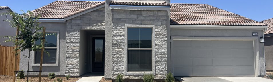$2600 – 7319 Olive Wood Dr., Bakersfield, CA 93313 Southwest Home with SOLAR For RENT!