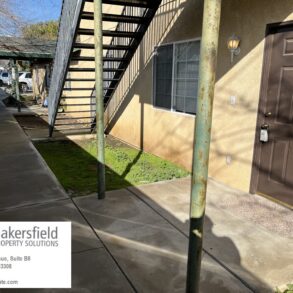 $1495 – 329 Harding Ave. #B, 93308 North Bakersfield tri-plex unit Has Been RENTED!
