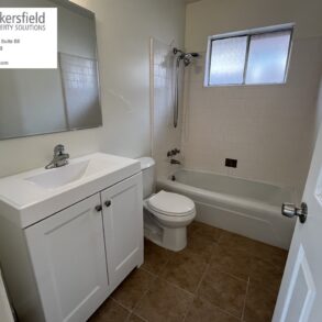 $1095 – 3318 North Chester Ave. #A, Bakersfield, CA 93308, Oildale duplex unit Has Been Rented!