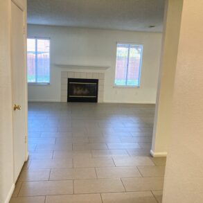 $2095 – 1813 Scenic View Dr., Bakersfield, CA 93307 Southwest Home Has Been RENTED!