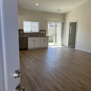 $2200 – 8613 Frankie Lou St. UNIT B, Bakersfield, CA 93314 duplex unit Has Been RENTED!