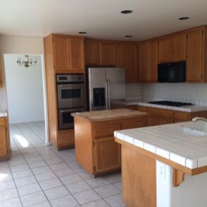 $1675 – 4008 Hidden Rock St., Bakersfield, CA 93311 rented southwest home