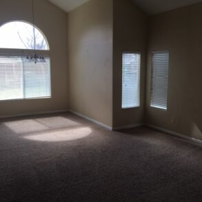 $1695 – 10119 Cobblestone Ave, Bakersfield, CA 93311 rented southwest home