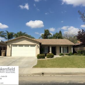 $1595 – 9712 Commodore Dr, Bakersfield, CA 93312 Home in the Northwest Home HAS BEEN RENTED!!