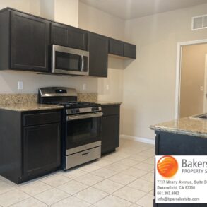 $1900 – 5604 Beacon Ridge Ct., Bakersfield, CA 93313 Southwest Home Has Been Rented!